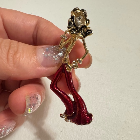 Elegant Red and Gold Fashion Brooch - Picture 6 of 7